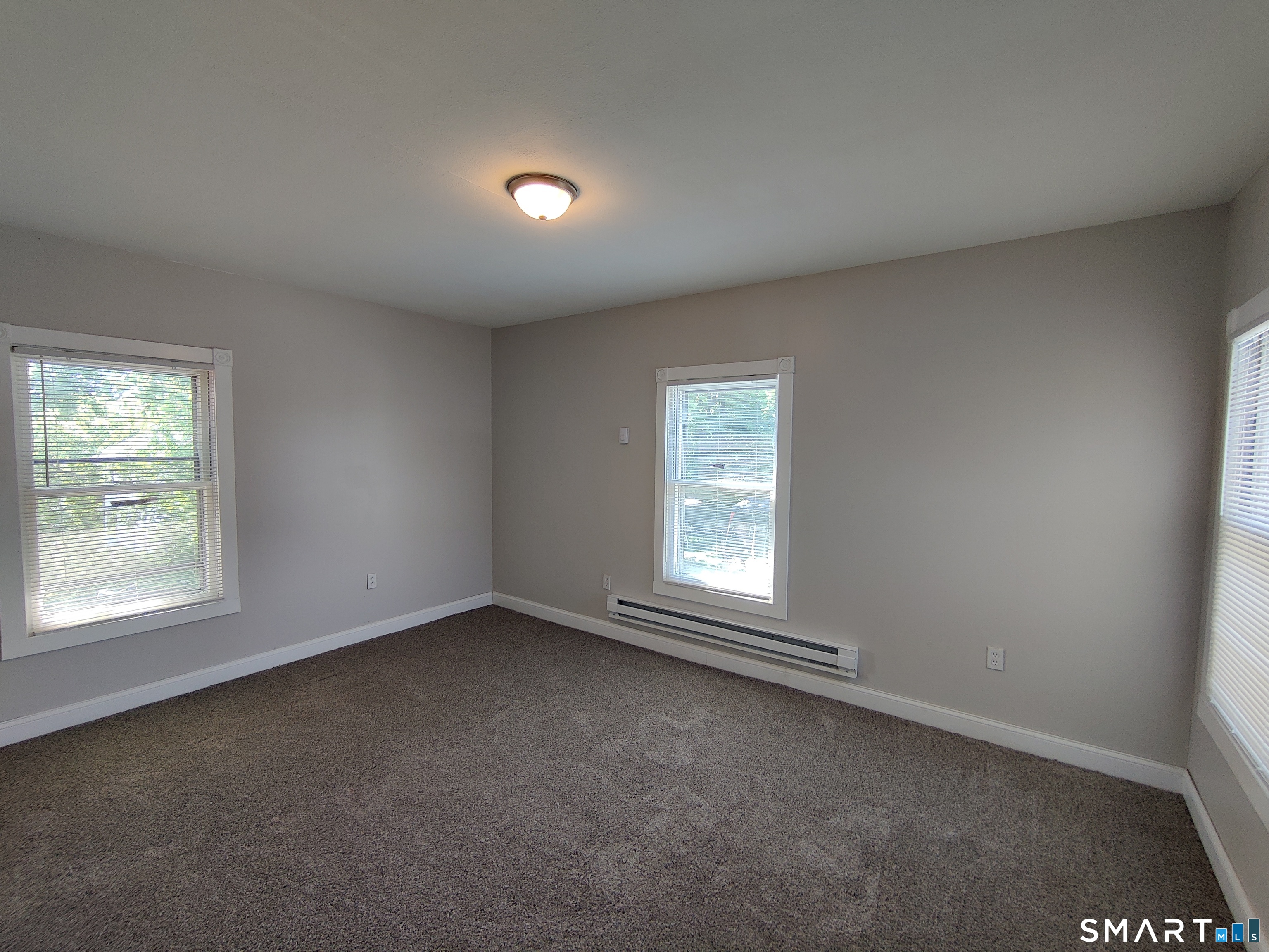 141 Hawkins Street Derby, CT 06418 - Photo 18 of 19