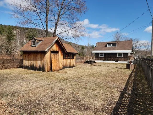 $175,000 | 18 Corbin Avenue, Gorham, NH 03581