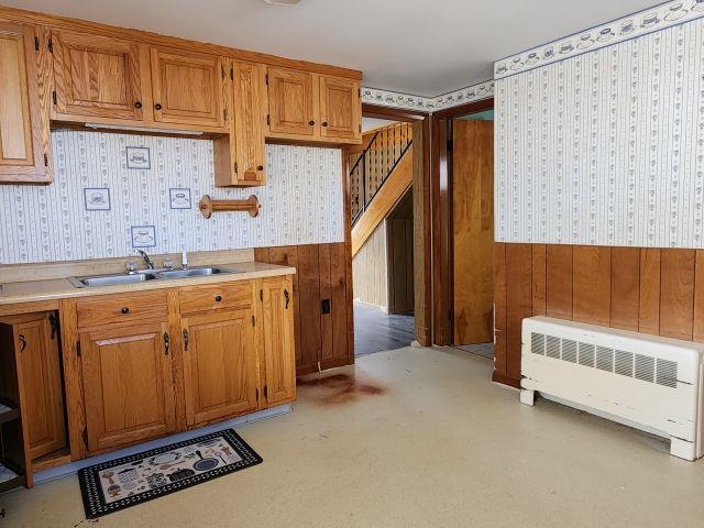 18 Corbin Avenue Gorham, NH 03581 - Photo 4 of 30