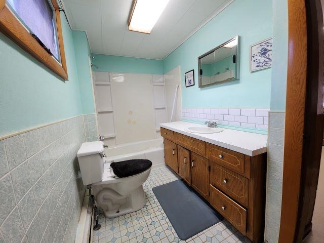 18 Corbin Avenue Gorham, NH 03581 - Photo 5 of 30