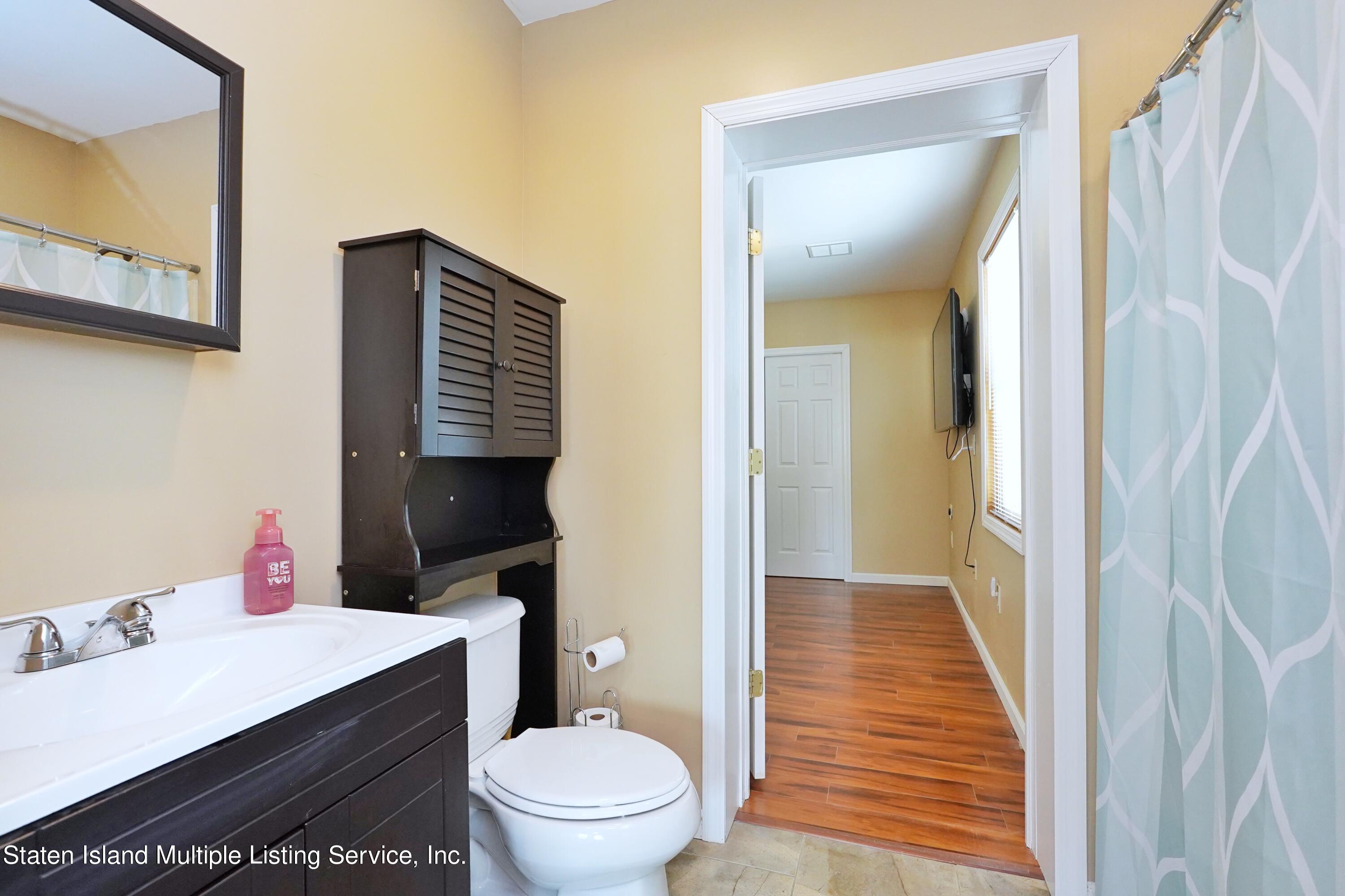 106 Raritan Avenue Staten Island, NY 10304 - Photo 30 of 49 Photo Dec 10 2022, 2 00 47 PM