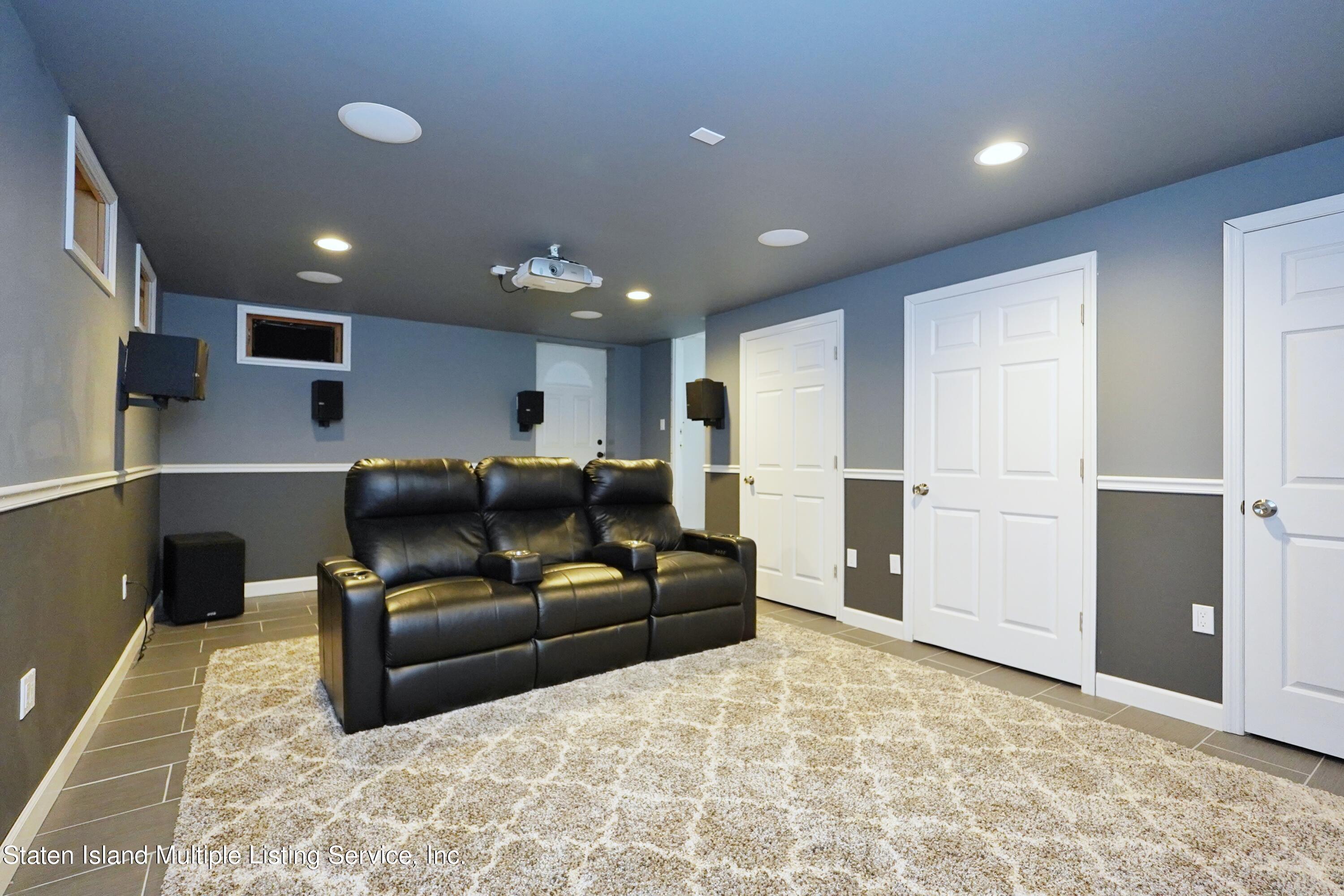 106 Raritan Avenue Staten Island, NY 10304 - Photo 36 of 49 Photo Dec 10 2022, 1 50 57 PM