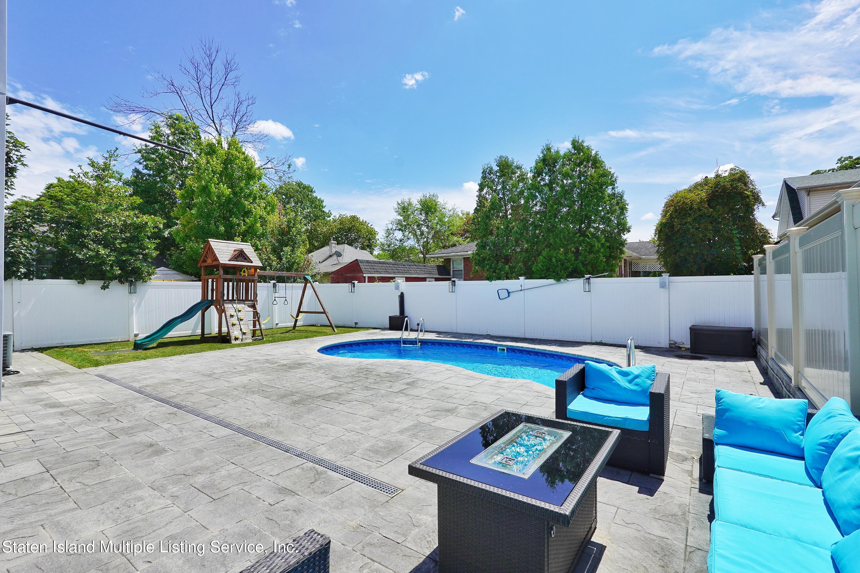 106 Raritan Avenue Staten Island, NY 10304 - Photo 45 of 49 Photo Dec 10 2022, 2 06 17 PM