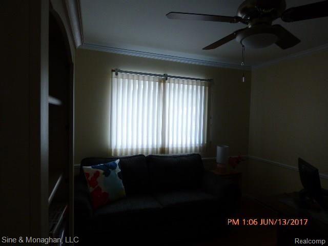 151 Milton Road, Unit 4 Algonac, MI 48001 - Photo 14 of 33 P1000895.JPG