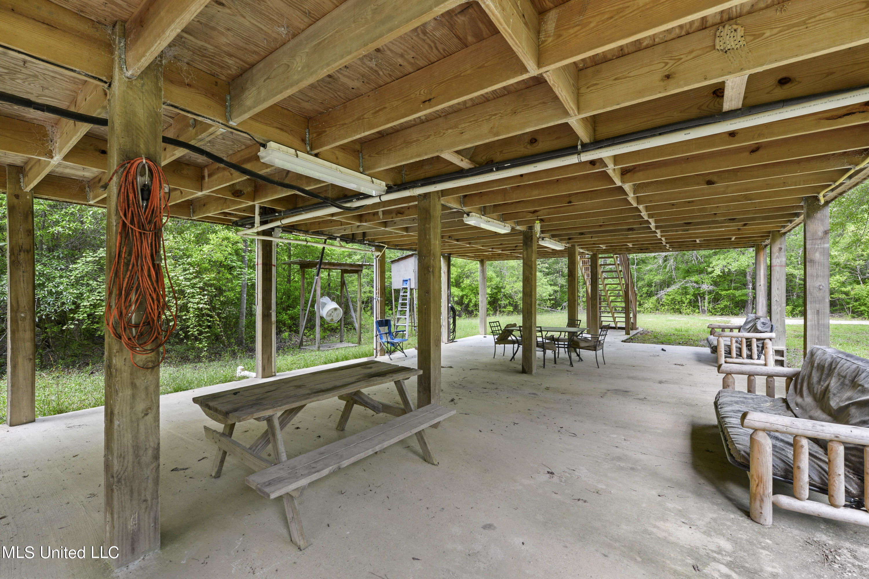 377 A Deep Creek Road Wiggins, MS 39577 - Photo 13 of 34 018