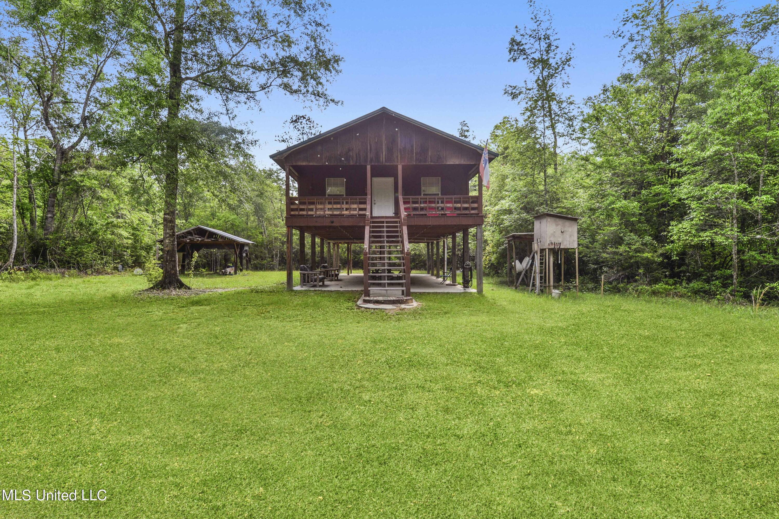 377 A Deep Creek Road Wiggins, MS 39577 - Photo 16 of 34 002