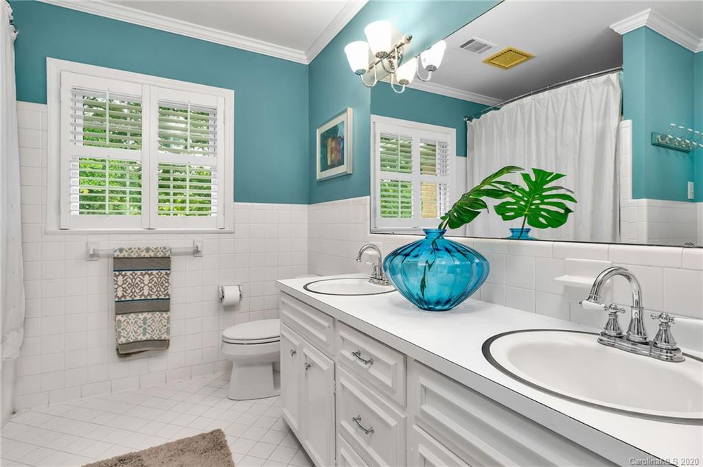 4835 Sentinel Post Road Charlotte, NC 28226 - Photo 26 of 37 Gallery Image 26