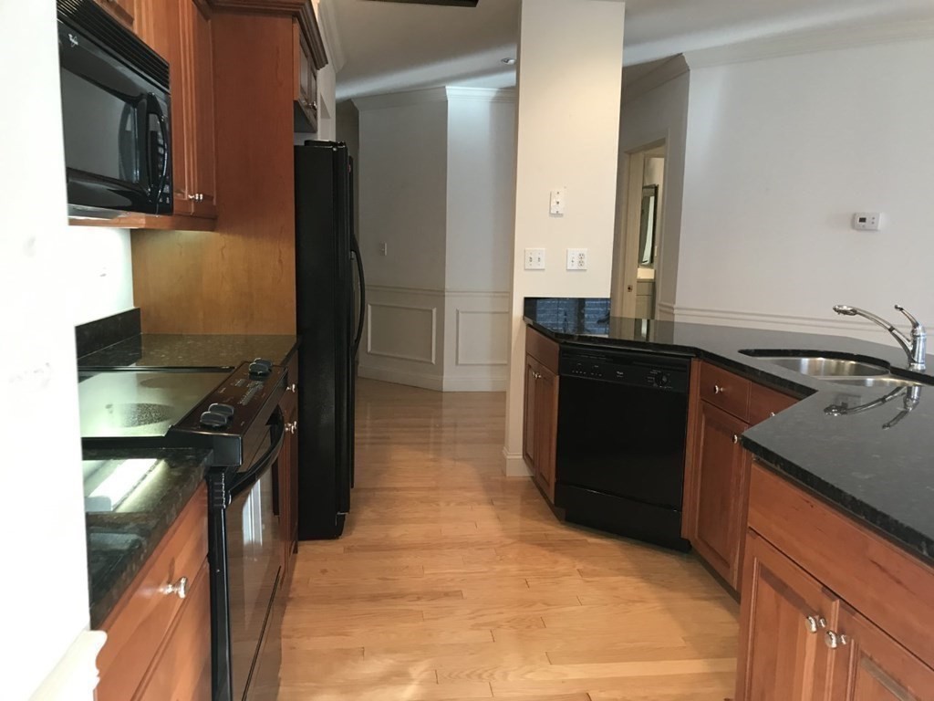 20 Northwood Road, Unit 303 Sudbury, MA 01776 - Photo 4 of 11