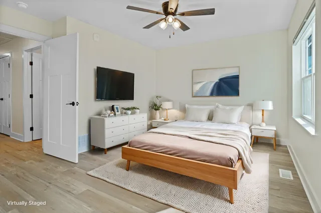 $2,550 | 118 Eiche Drive, Unit 3, Slinger, WI 53086