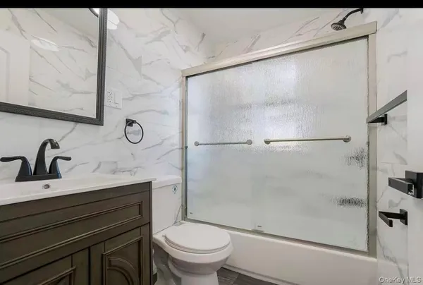 $2,900 | 167-16 43rd Avenue | Flushing