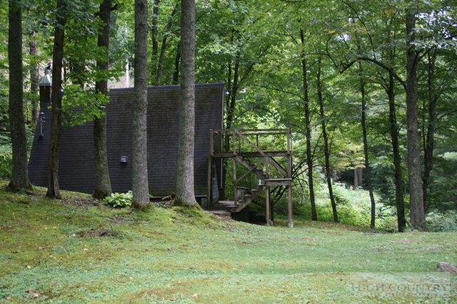 454 Hoke Wagoner Road Crumpler, NC 28617 - Photo 11 of 15 Gallery Image 11