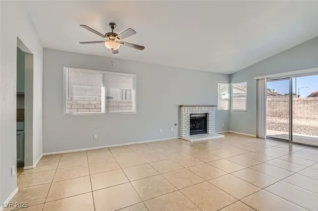 $1,790 | 7698 Barbican Court, Las Vegas, NV 89147