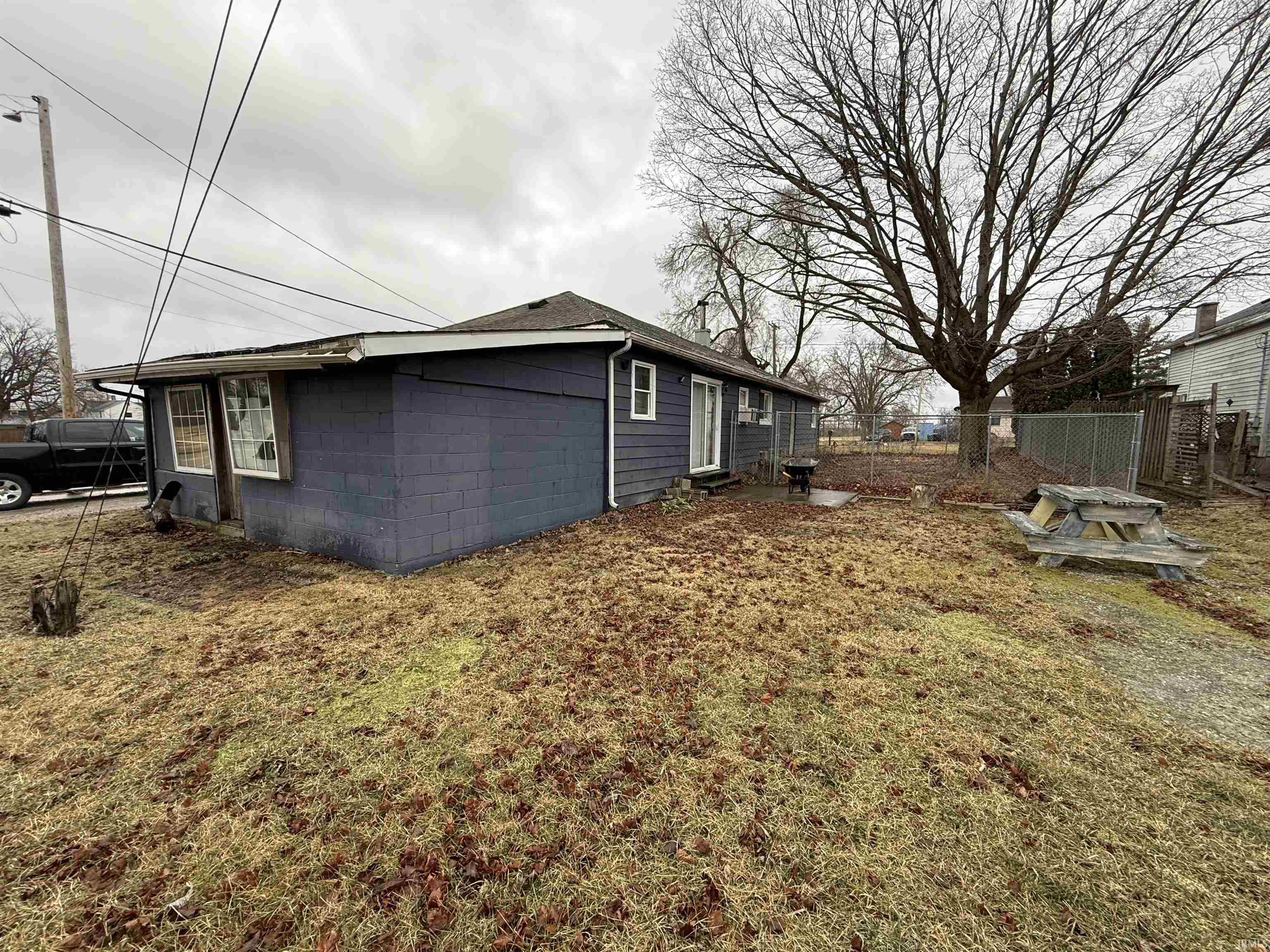 537 East Main Street Butler, IN 46721 - Photo 3 of 31