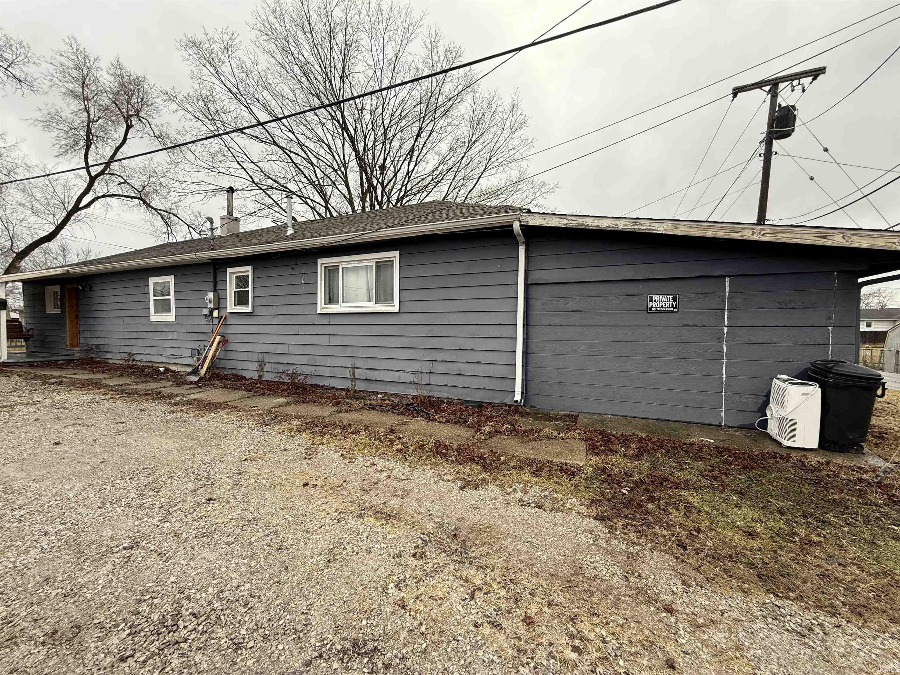 537 East Main Street Butler, IN 46721 - Photo 4 of 31