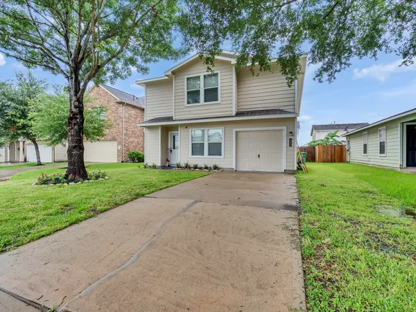 $335,000 | 14442 Junction Pl Drive, Houston, TX 77045