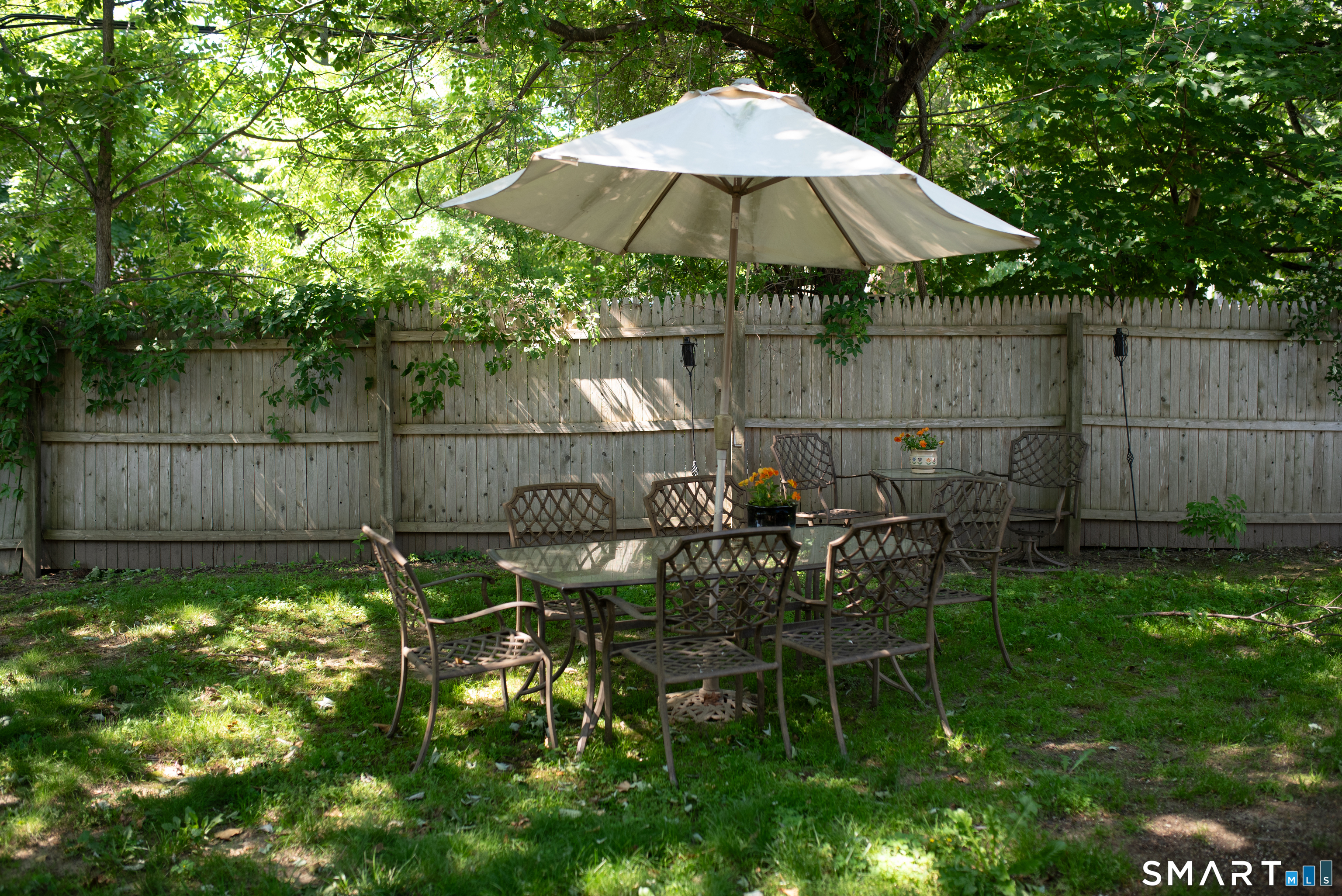 781 Tunxis Hill Road Fairfield, CT 06825 - Photo 18 of 20 Sliders from Kitchen to backyard