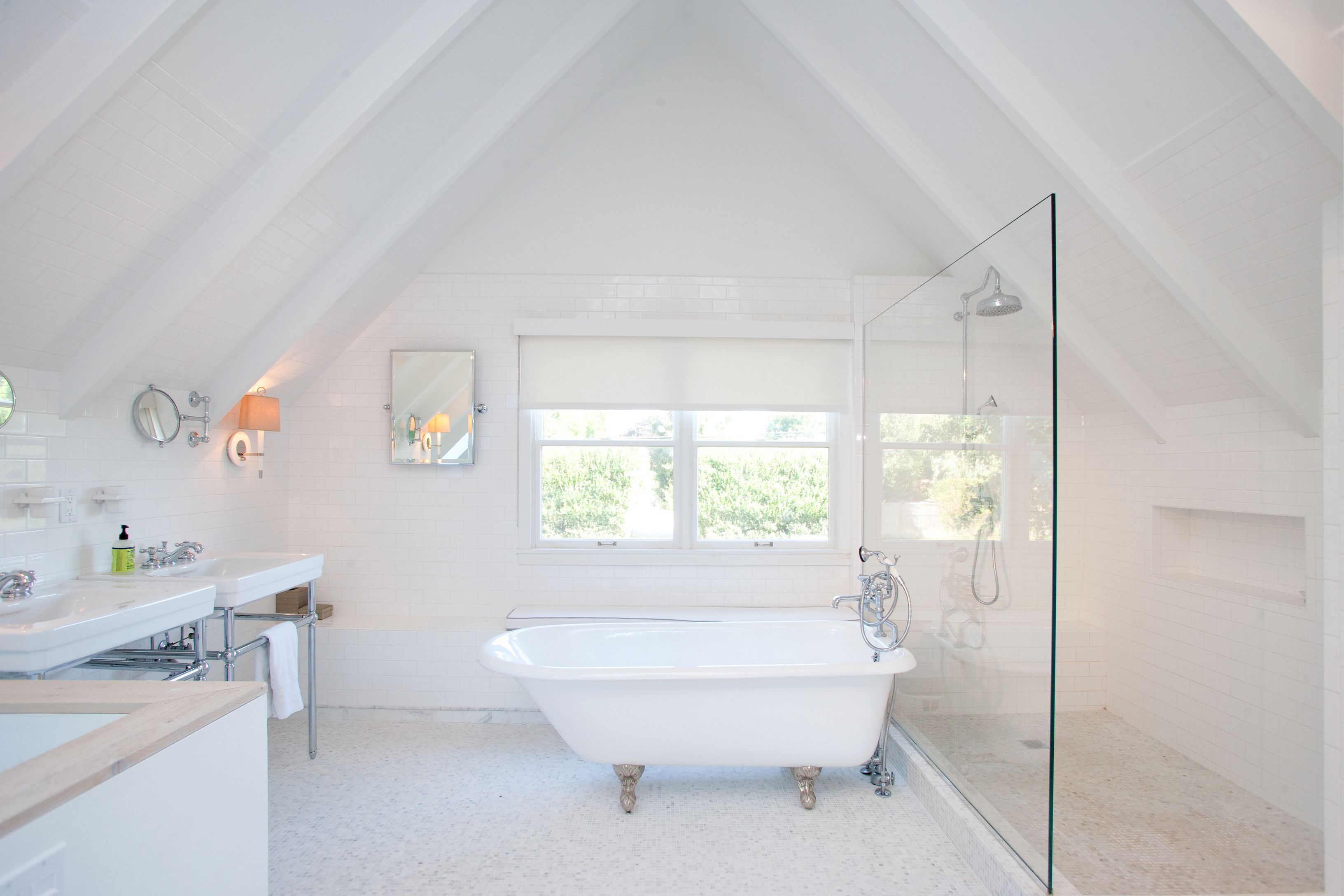 195 Oak Street Bridgehampton, NY 11932 - Photo 8 of 11