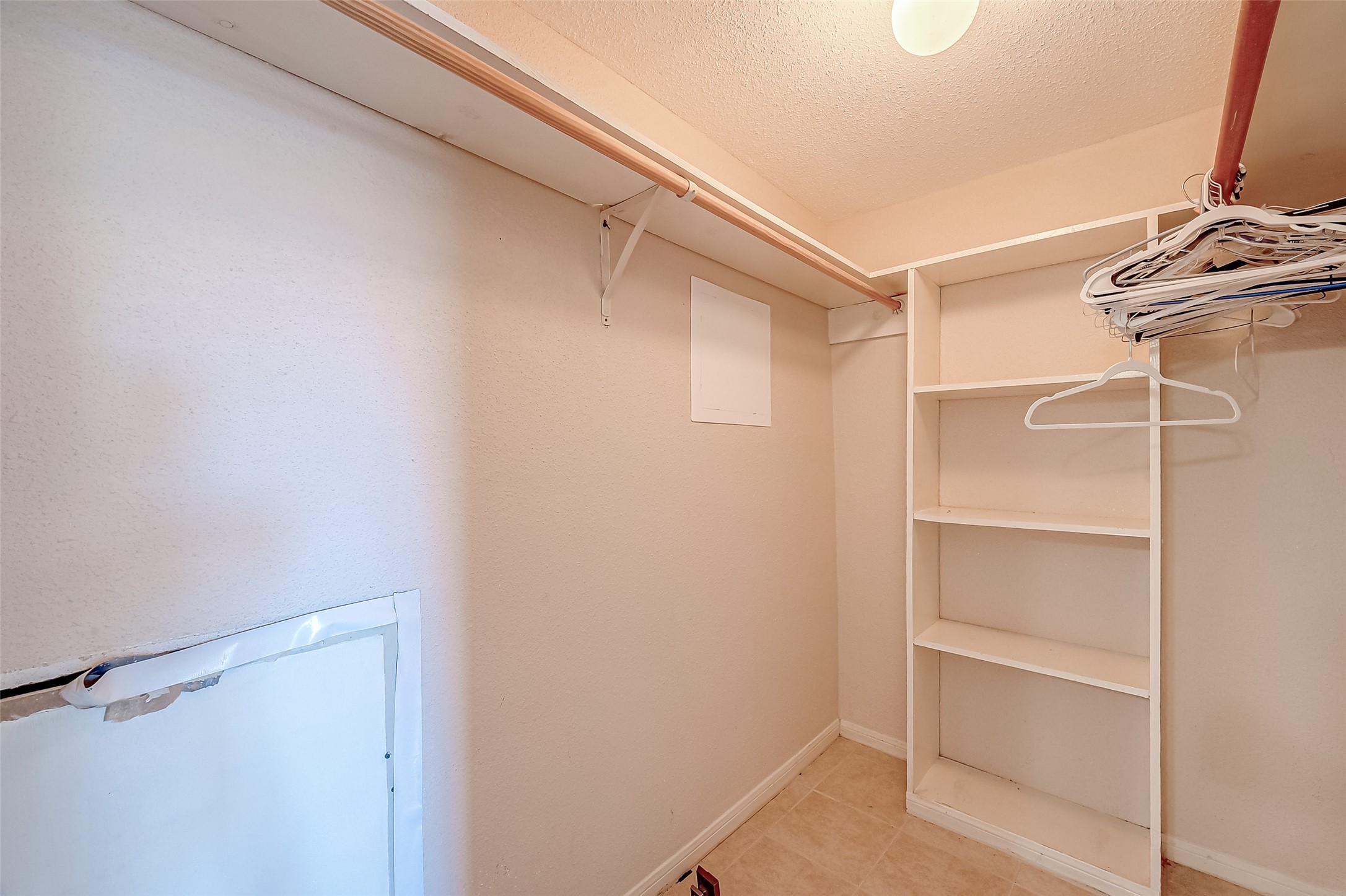 1505 Ward Road, Unit 214 Baytown, TX 77520 - Photo 13 of 48 MASTER CLOSET