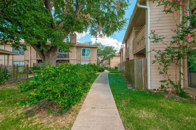 $60,000 | 1505 Ward Road, Unit 214, Baytown, TX 77520