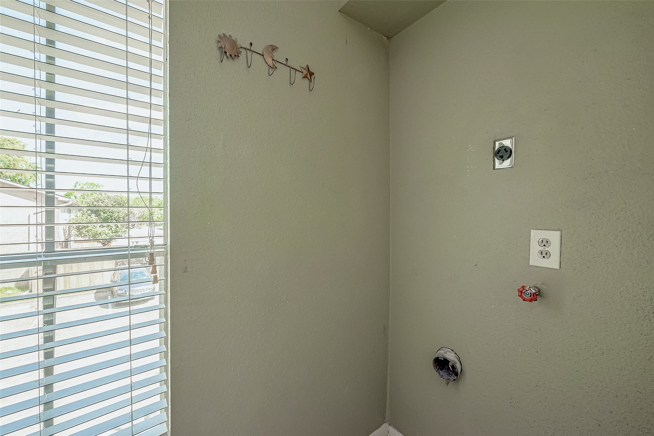 1505 Ward Road, Unit 214 Baytown, TX 77520 - Photo 44 of 48