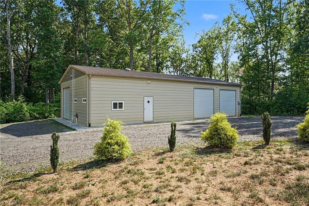 8430 Rumbley Road Summerfield, NC 27358 - Photo 27 of 44 Workshop