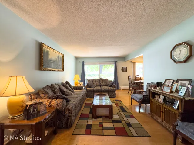 $169,000 | 2632 North Windsor Drive, Unit 104, Arlington Heights, IL 60004