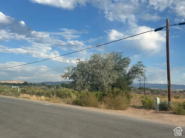 $59,900 | 3331 East 3500th Street South, Unit 4, Vernal, UT 84078
