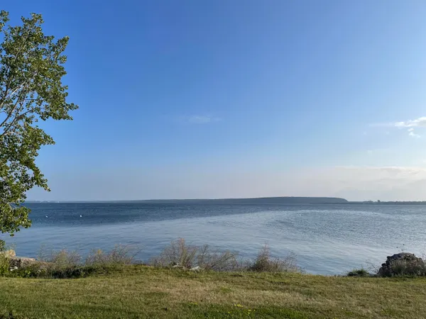 $799,000 | 6860 Bay Shore Drive, Egg Harbor, WI 54209