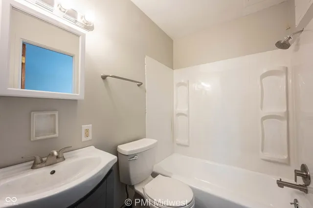 $649 | 2215 East 56th Street, Unit 23, Indianapolis, IN 46220