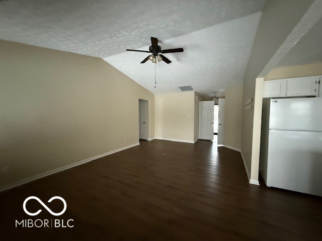 143 Tracy Ridge Boulevard Whiteland, IN 46184 - Photo 7 of 23