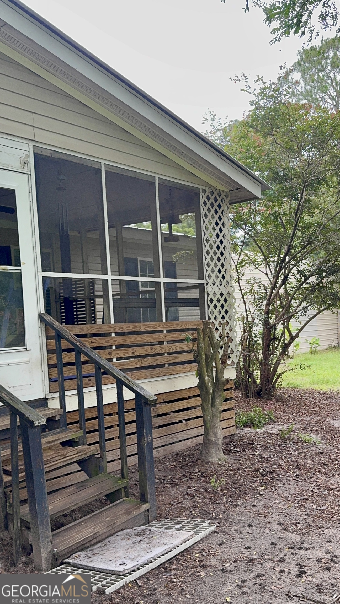 361 Le Stanfield Road Glennville, GA 30427 - Photo 10 of 22 Front porch