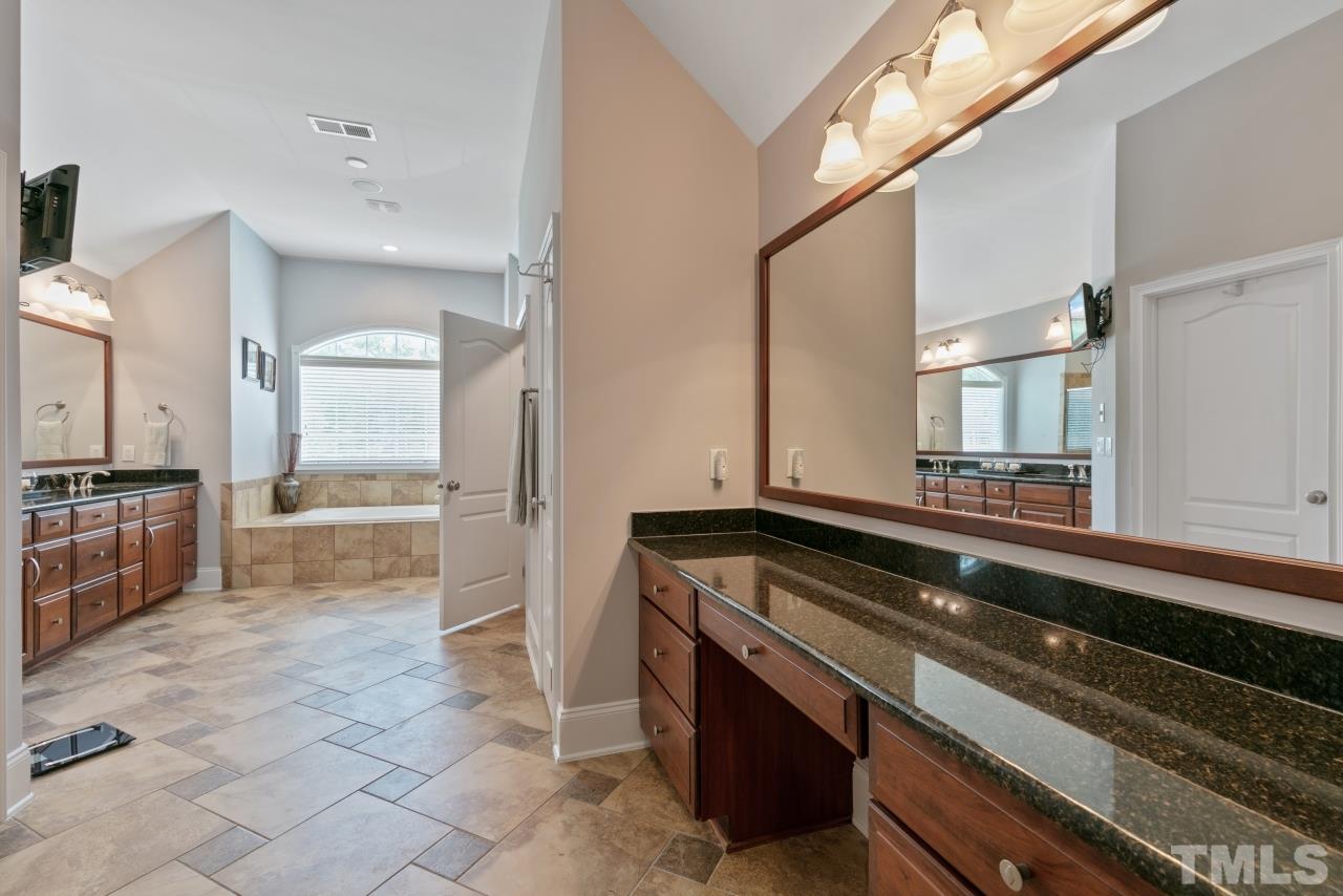 2216 Wood Cutter Court Raleigh, NC 27606 - Photo 17 of 30 Gallery Image 17