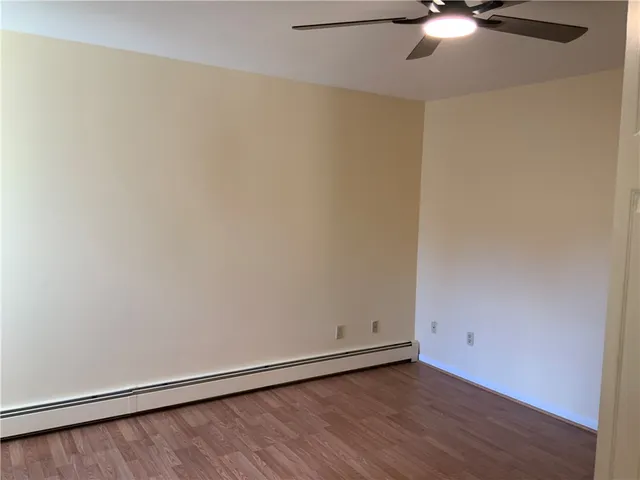 $1,700 | 23 Village Court, Unit 23, West Warwick, RI 02893