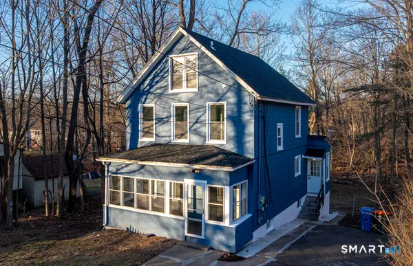 $370,000 | 8 Howard Avenue, Meriden, CT 06450