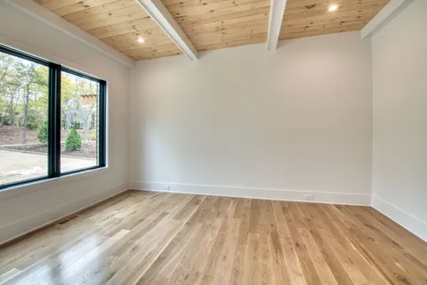 $3,595,000 | 3 Cosdrew Lane, East Hampton, NY 11937