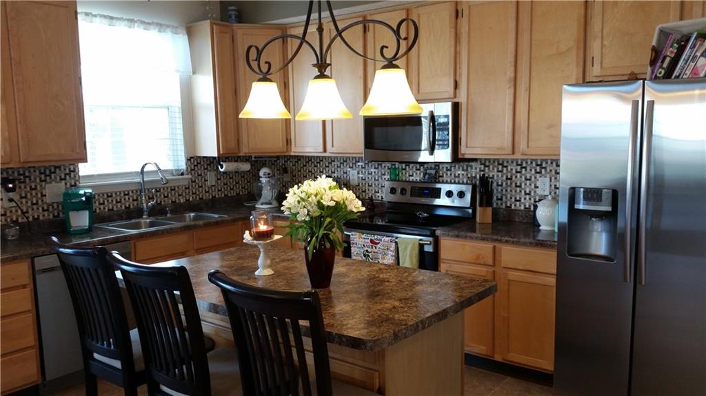 5601 Fair Ridge Place Indianapolis, IN 46221 - Photo 8 of 24 Gallery Image 8