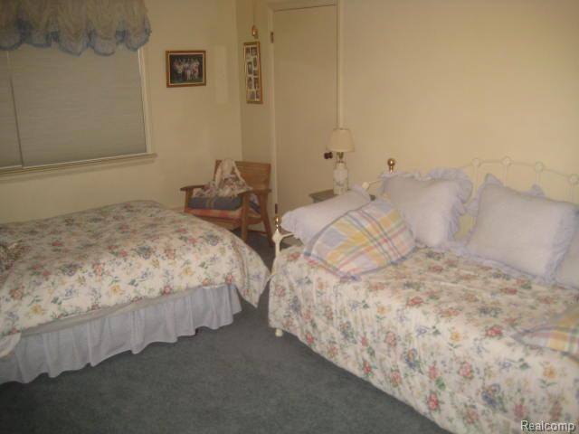 1405 Cadieux Road Grosse Pointe, MI 48230 - Photo 19 of 31 026.jpg