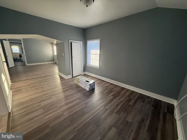 a view of livingroom with hardwood