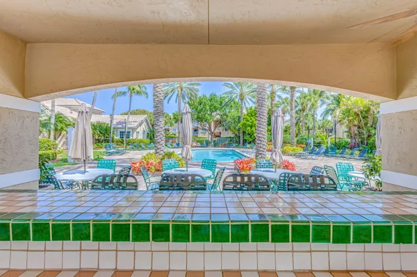 $3,500 | 284 Village Boulevard, Unit 9307, Tequesta, FL 33469