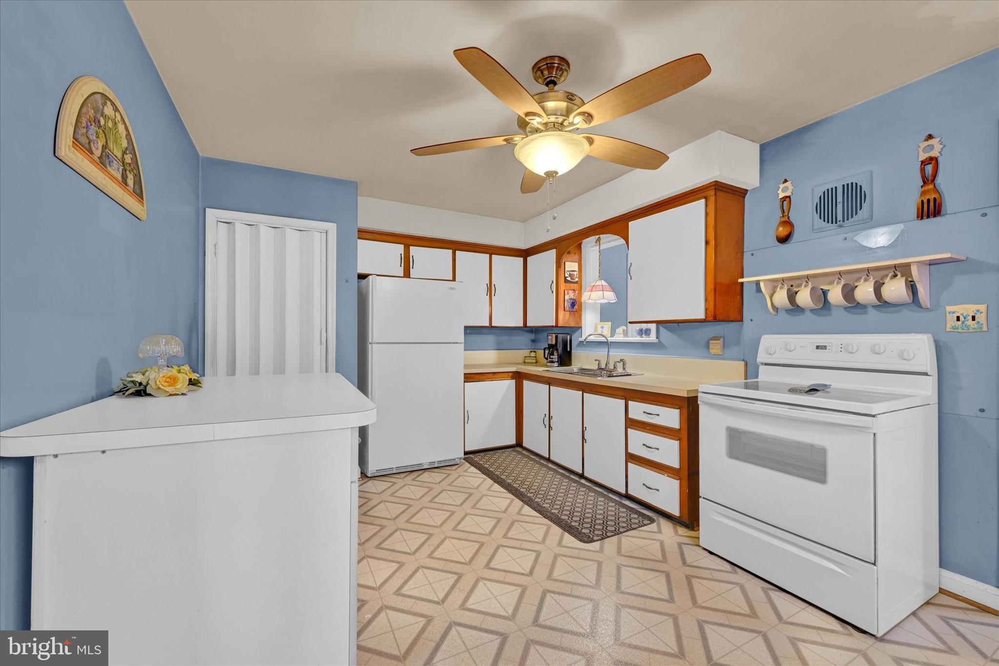 3514 Georgetown Road Halethorpe, MD 21227 - Photo 8 of 28 Gallery Image 8