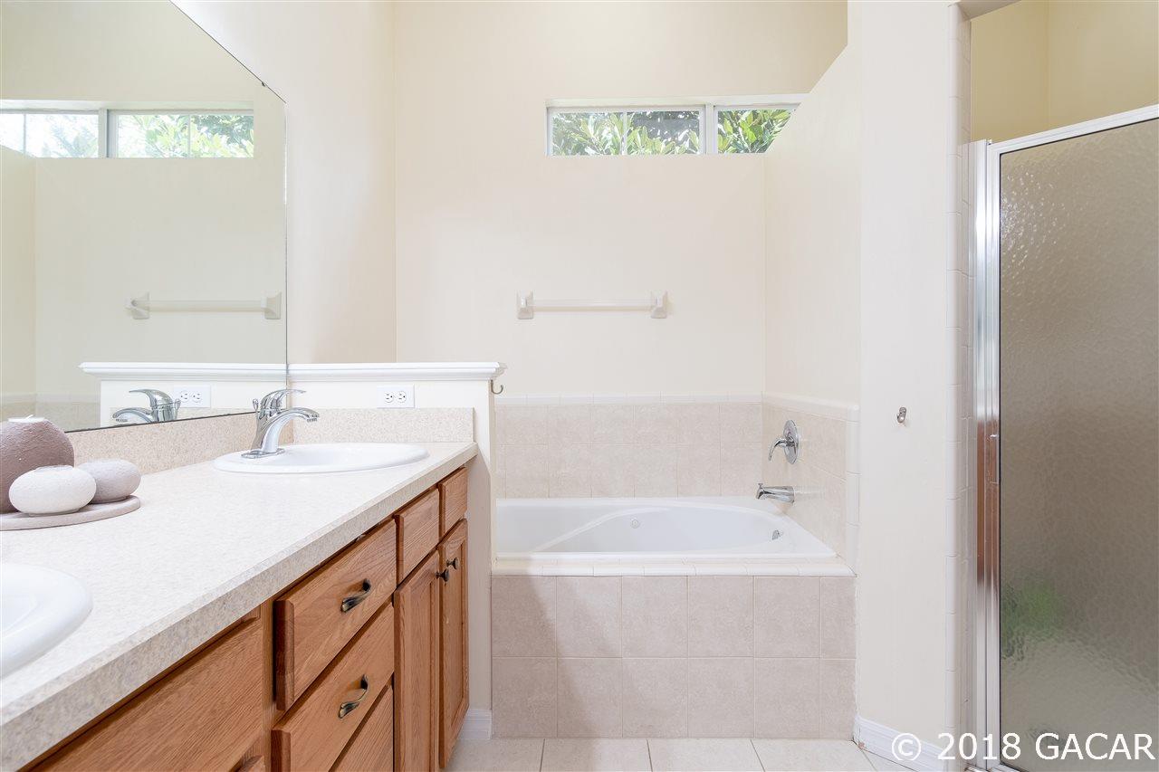 7490 Southwest 86th Way Gainesville, FL 32608 - Photo 13 of 20 Gallery Image 13