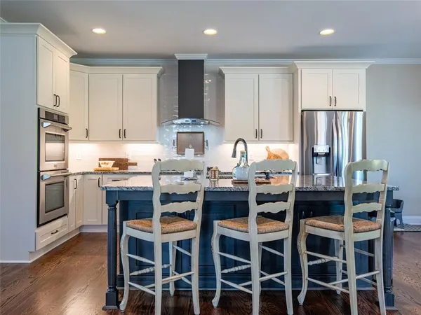 $709,900 | 96 River Walk Parkway, Euharlee, GA 30145