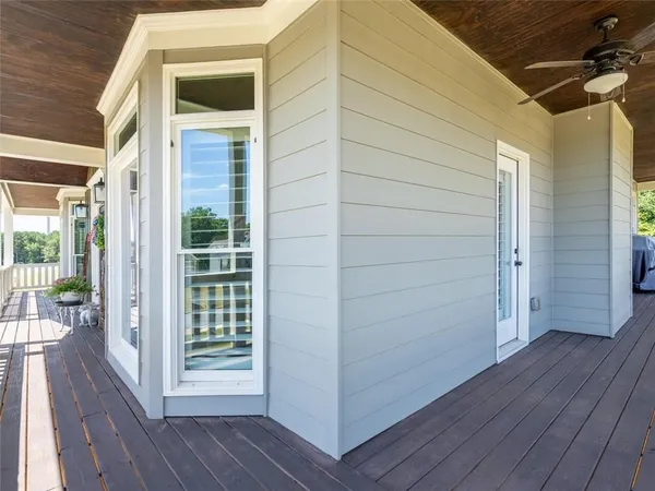 $709,900 | 96 River Walk Parkway, Euharlee, GA 30145