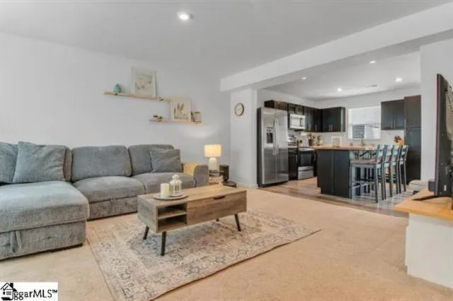 $1,600 | 34 Tidworth Drive, Greer, SC 29651