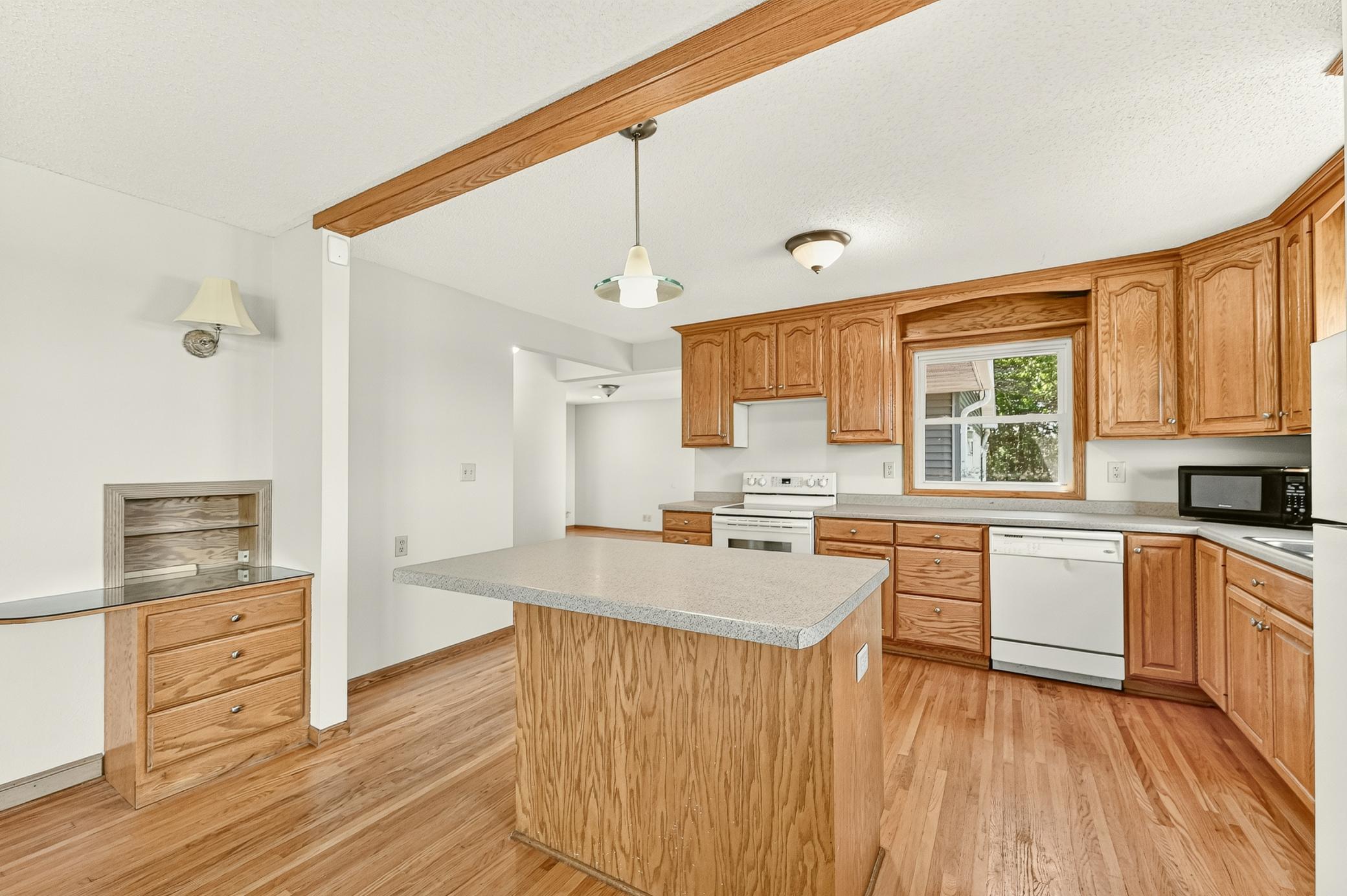 3010 55th Avenue Northeast Rochester, MN 55906 - Photo 6 of 23