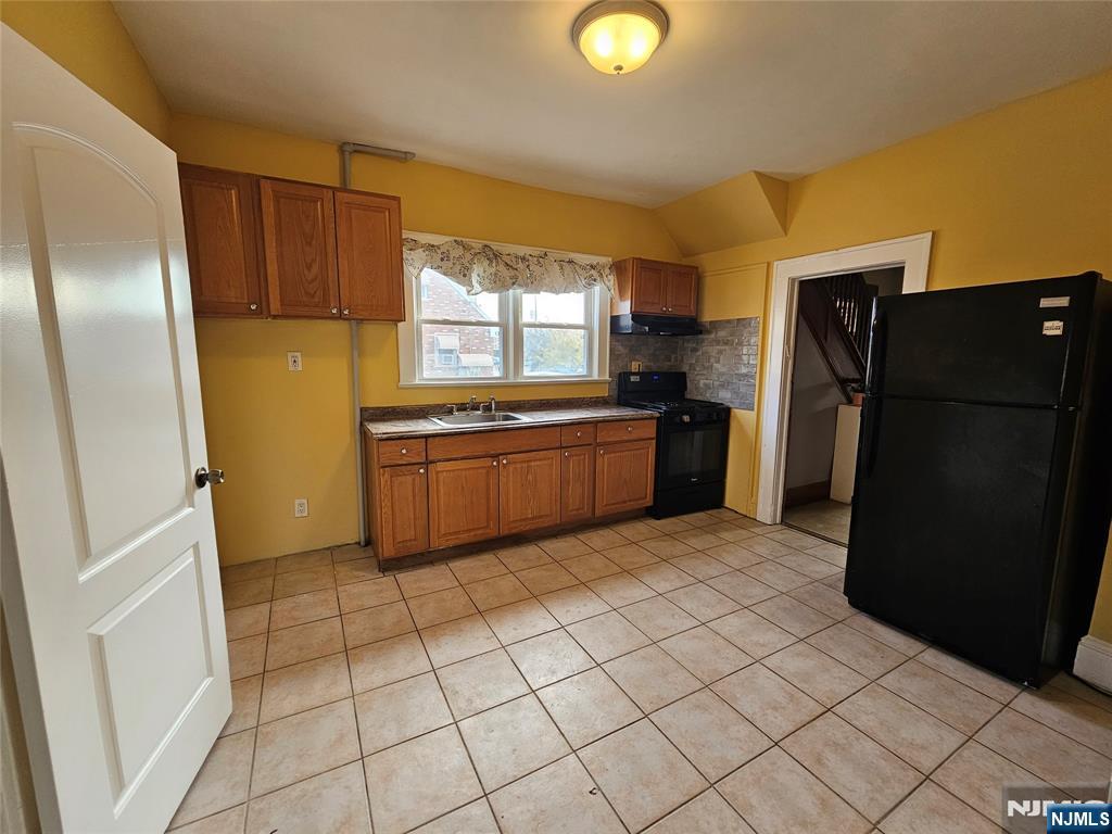 2 Grove Street, Unit 1 South Hackensack, NJ 07606 - Photo 6 of 9