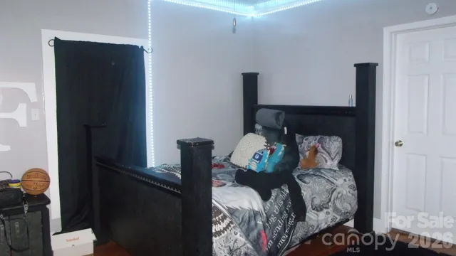 $214,900 | 122 College Street, Chester, SC 29706