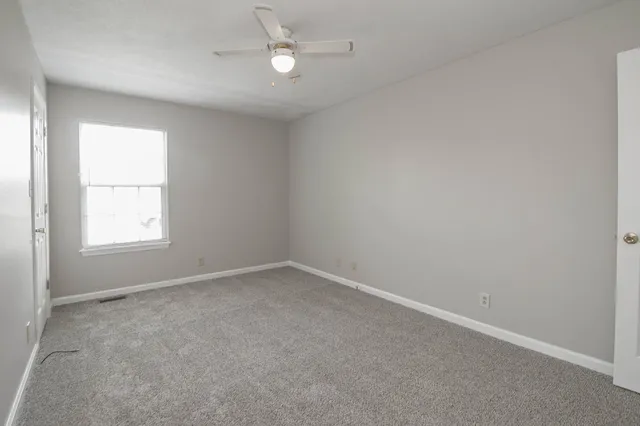 $1,230 | 112 Grant Avenue, Oak Grove, KY 42262