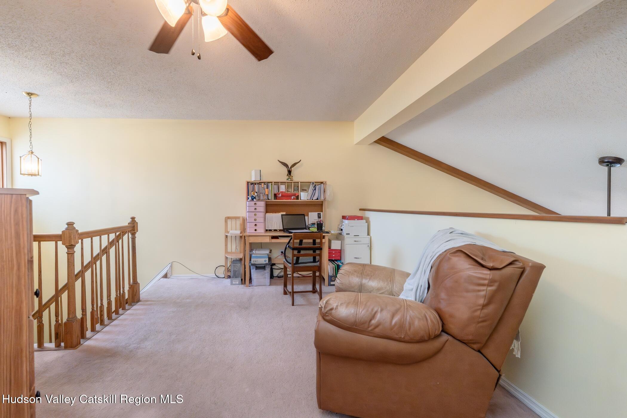 42 Red Maple Road Saugerties, NY 12477 - Photo 6 of 12 Image-11