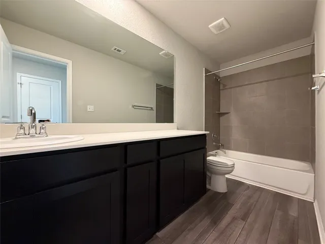 $2,295 | 953 Lone Peak Way, Dripping Springs, TX 78620